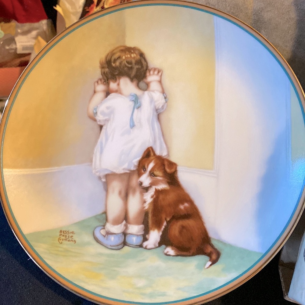 COPY - In Disgrace Collectors plate from a child’s best friend The Hamilton Col…